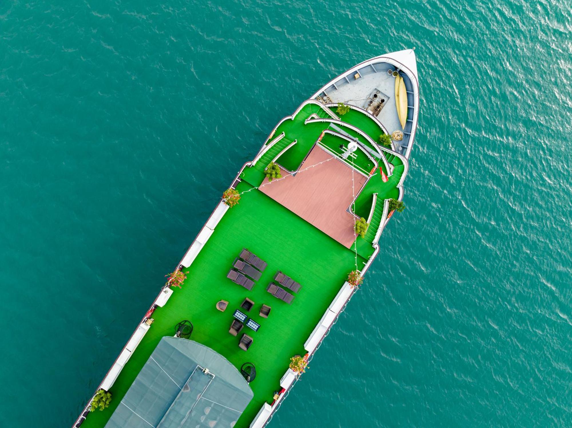 Dragon Crown Legend Cruise Otel Ha Long Dış mekan fotoğraf